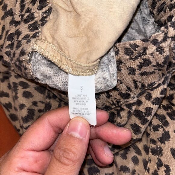 AERIE Leopard Print Cargo Pants Small - Picture 9 of 10